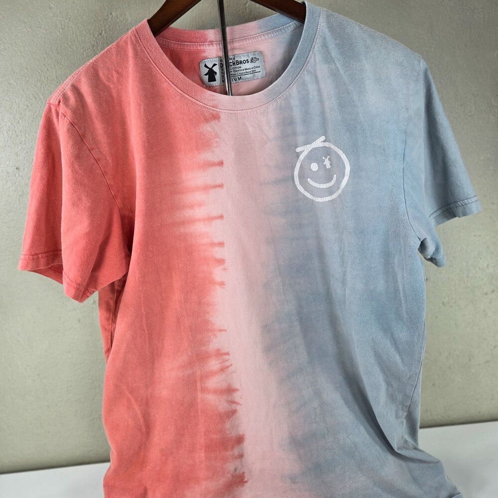 Dutch Bros Coffee Smiley Face Tie-Dye T-Shirt Men’s Medium Red Blue